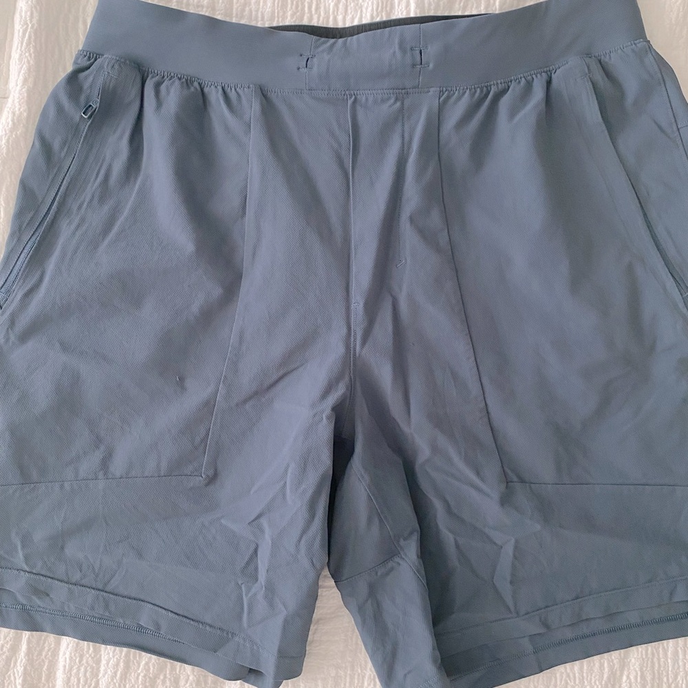 lululemon License to Train Short 7” linerless